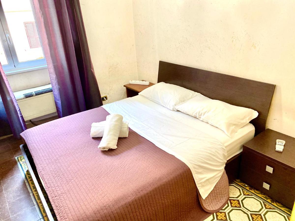 Auberge de jeunesse Global 247 *
